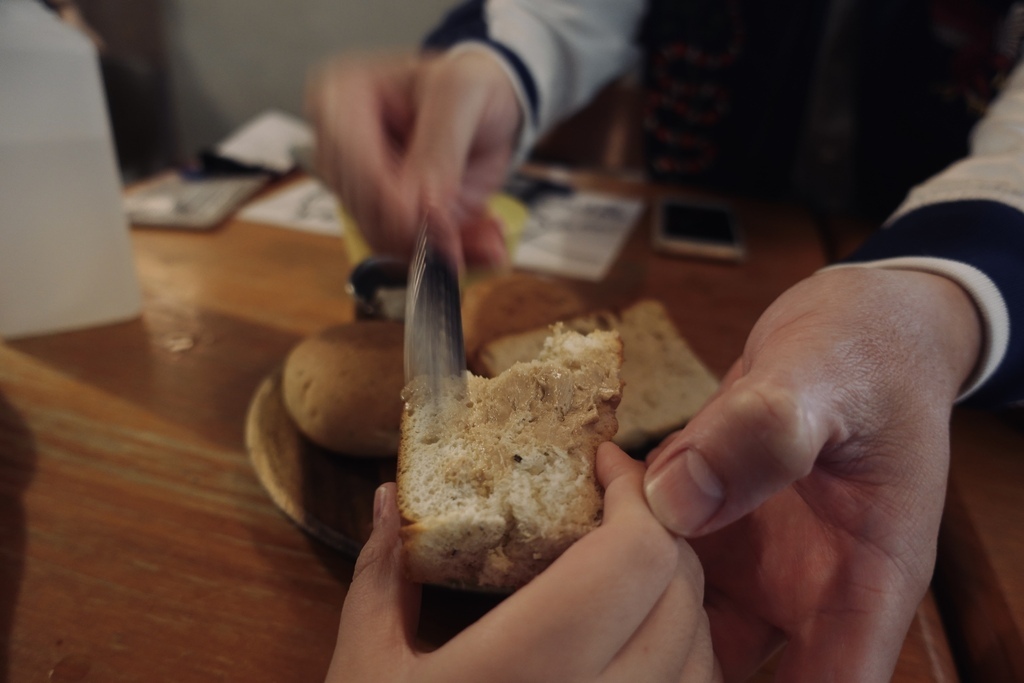 『貳樓 second floor』 餐點美味單價略高，寵物友