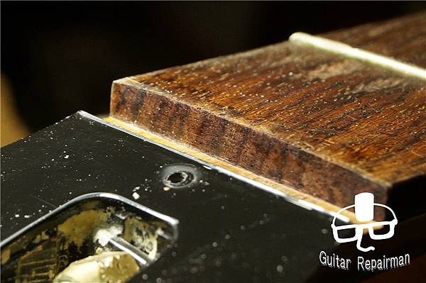 【Gibson】{Fret leveling}{更換牛骨上枕