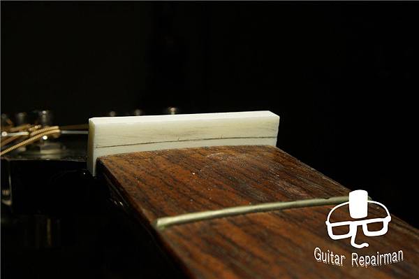 【Gibson】{Fret leveling}{更換牛骨上枕