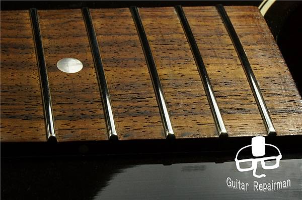 【Gibson】{Fret leveling}{更換牛骨上枕