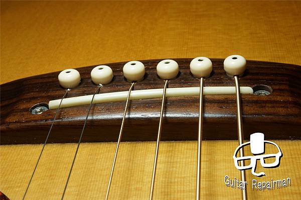 【Maton】{Refret}{重製牛骨上下枕} EBG-8