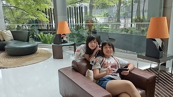 6178005252416827714 6178005252416827714