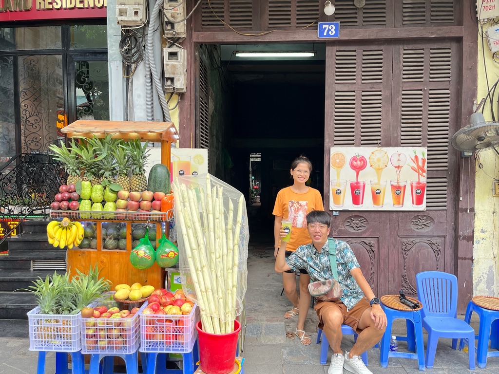 【越南美食】河內城市街邊自助餐，美食推薦：體驗在地小吃，與高