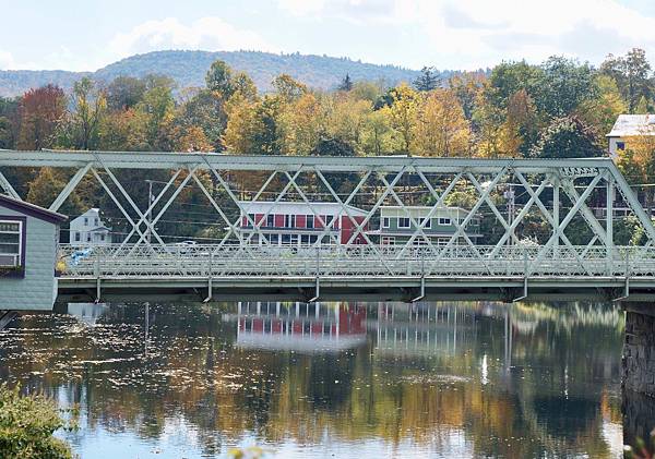 New England: Mohawk Trail, MA 