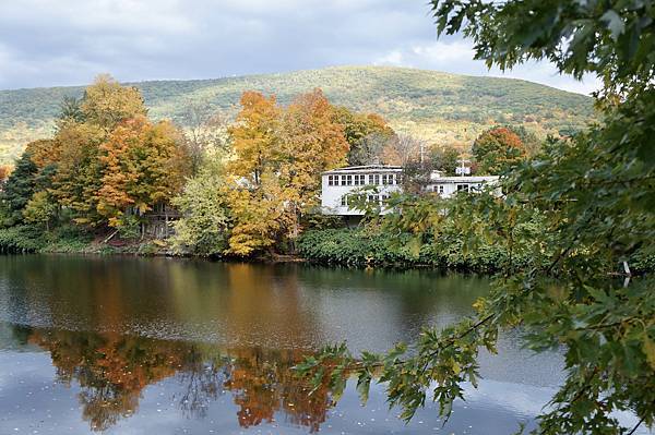 New England: Mohawk Trail, MA 