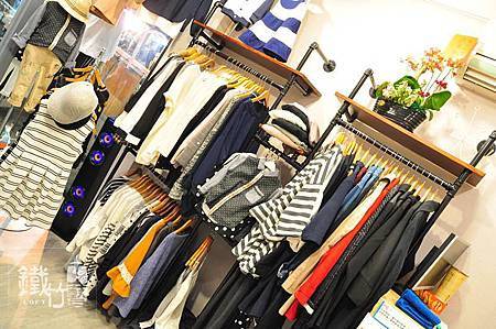 18 CENTUR-LOFT 工業風-水管衣架003.jpg 18 CENTUR-LOFT 工業風-水管衣架003.jpg
