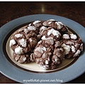 black and white cookies 6.jpg