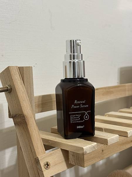 小資女的抗老法寶:iHDoc童樣美-脖紋也能輕鬆撫平 小資女的抗老法寶:iHDoc童樣美-脖紋也能輕鬆撫平