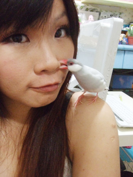 最愛咬我鼻子…