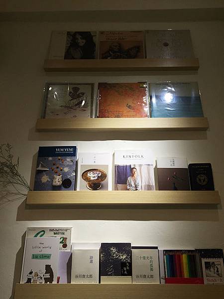 [食記●台中] Sailing Room 儉約卻不簡單的咖啡店