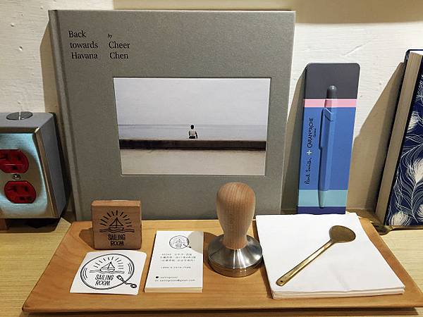 [食記●台中] Sailing Room 儉約卻不簡單的咖啡店