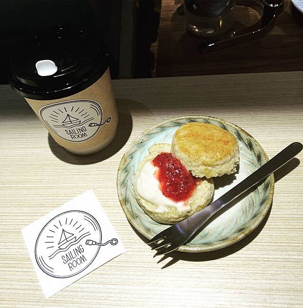 [食記●台中] Sailing Room 儉約卻不簡單的咖啡店