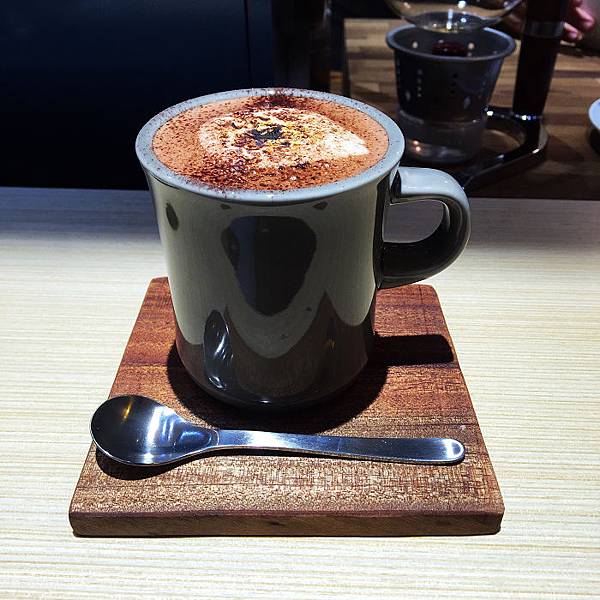 [食記●台中] Sailing Room 儉約卻不簡單的咖啡店