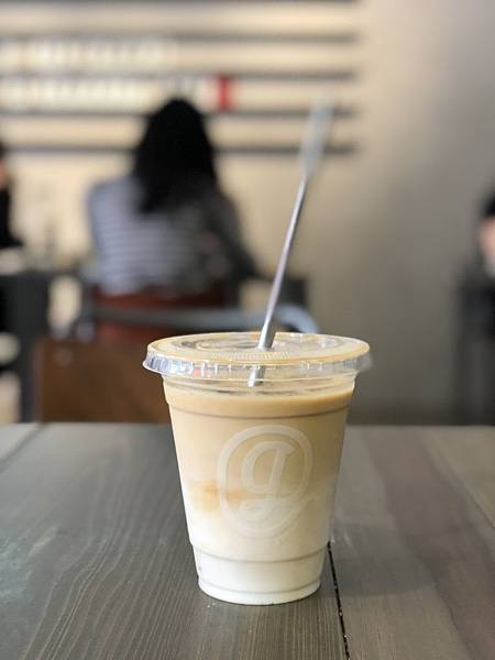 [食記●台北] Gonna EAT 內湖最大推的好吃好喝雄獅品牌餐廳