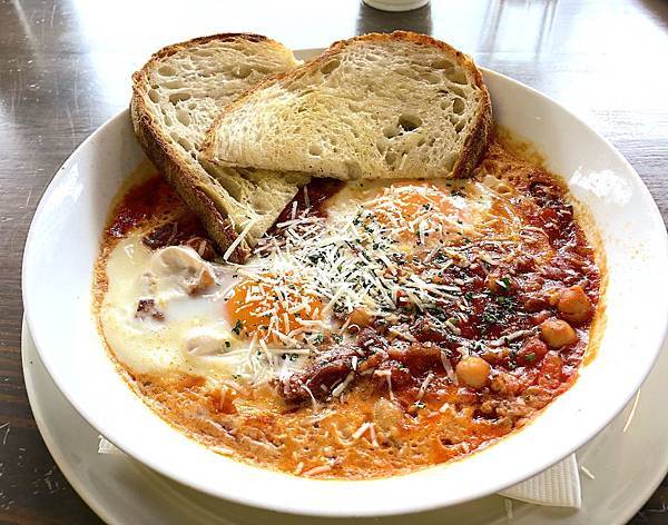 [食記●台北] Gonna EAT 內湖最大推的好吃好喝雄獅品牌餐廳