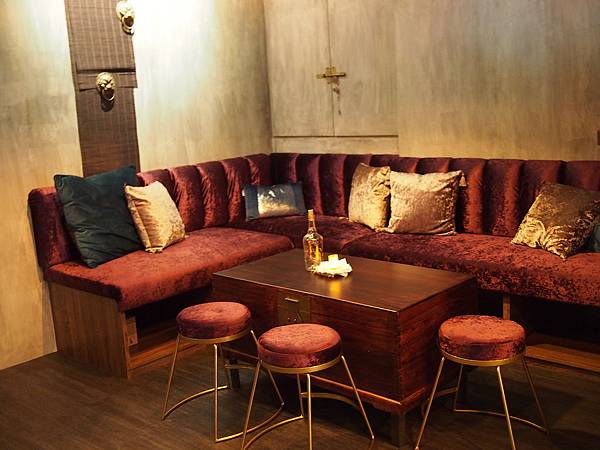 [食記●新竹] Bar Approx.將進酒，竹科金山街的新綠洲去吃美食喝特色調酒吧！