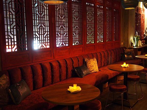 [食記●新竹] Bar Approx.將進酒，竹科金山街的新綠洲去吃美食喝特色調酒吧！