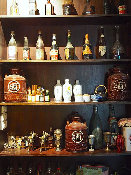 [食記●新竹] Bar Approx.將進酒，竹科金山街的新綠洲去吃美食喝特色調酒吧！