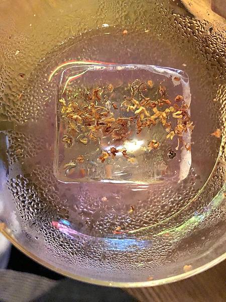 [食記●新竹] Bar Approx.將進酒，竹科金山街的新綠洲去吃美食喝特色調酒吧！