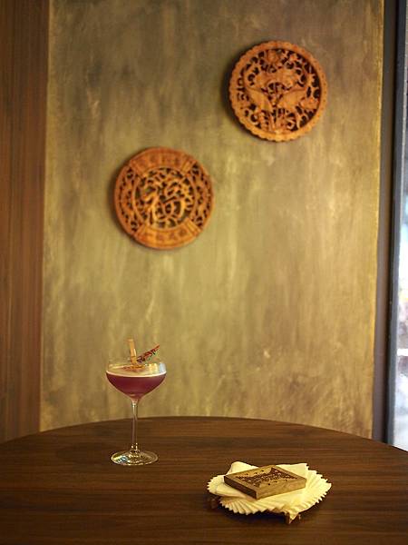 [食記●新竹] Bar Approx.將進酒，竹科金山街的新綠洲去吃美食喝特色調酒吧！