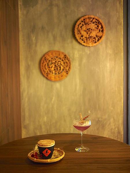 [食記●新竹] Bar Approx.將進酒，竹科金山街的新綠洲去吃美食喝特色調酒吧！