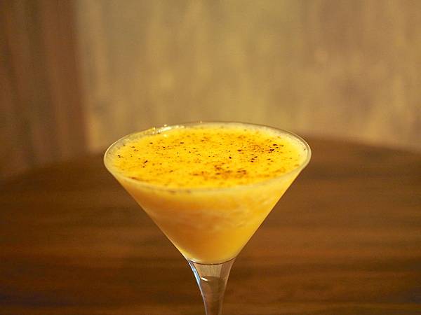 [食記●新竹] Bar Approx.將進酒，竹科金山街的新綠洲去吃美食喝特色調酒吧！