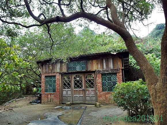 18-SAM_8502.JPG 18-SAM_8502.JPG