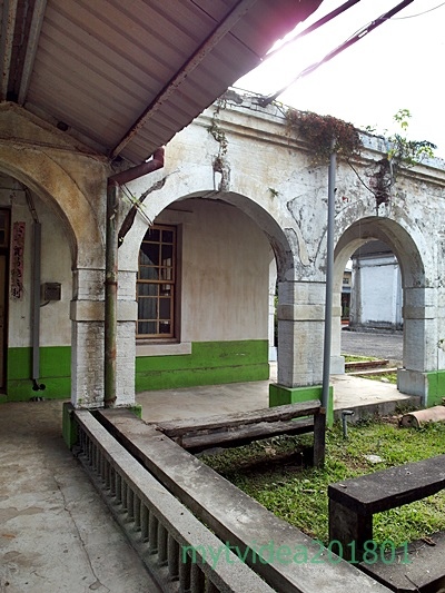 10-SAM_8453.JPG 10-SAM_8453.JPG