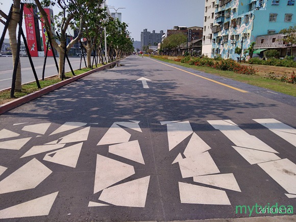 08-P_20180316_132920_p.jpg 08-P_20180316_132920_p.jpg