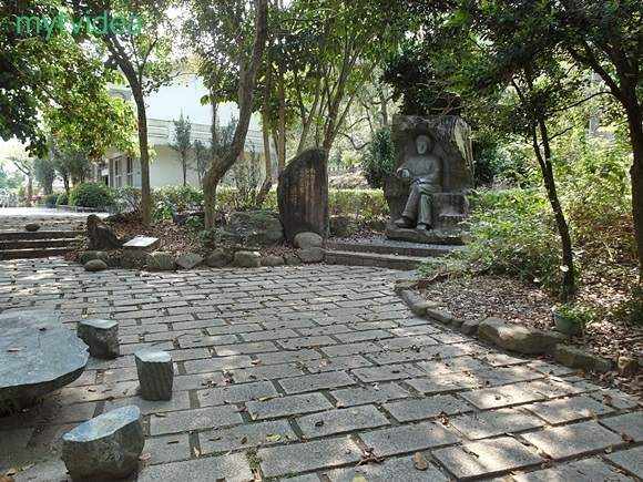 04-SAM_8969.JPG 04-SAM_8969.JPG