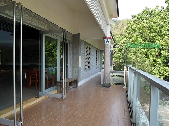 10-SAM_9021.JPG 10-SAM_9021.JPG