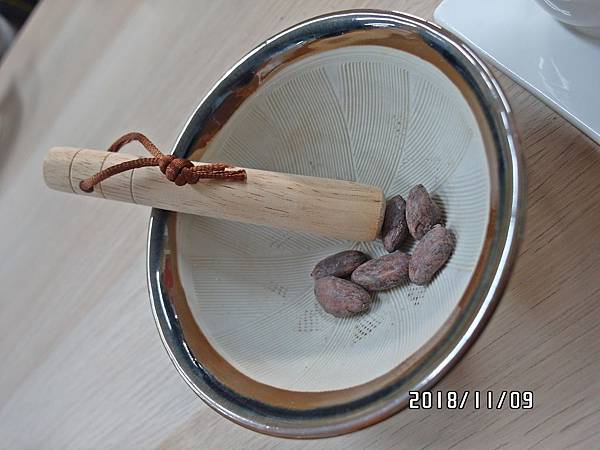 11LSAM_0488.JPG 11LSAM_0488.JPG