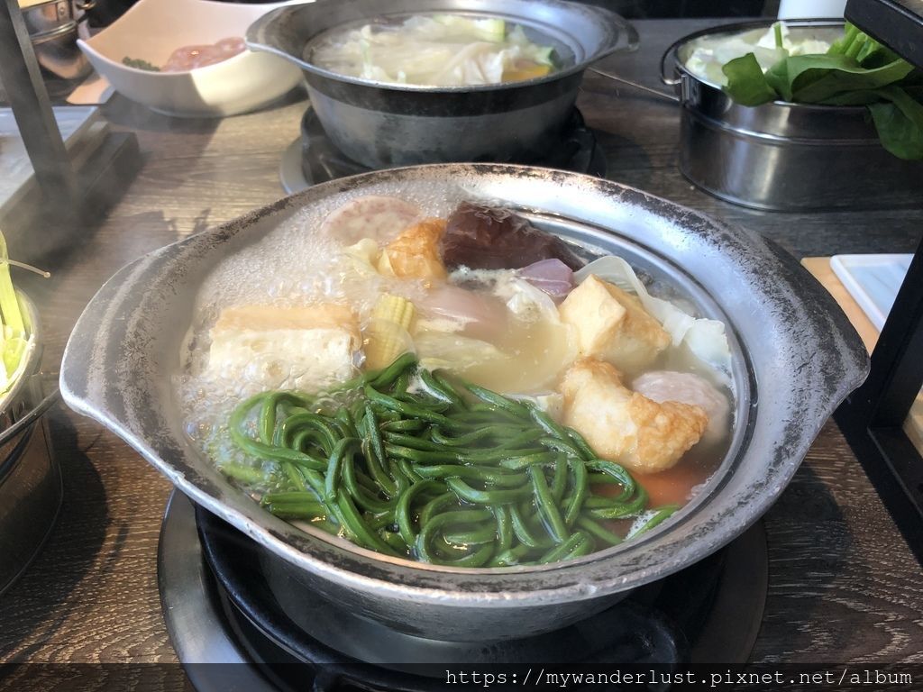 村民食堂食大鍋