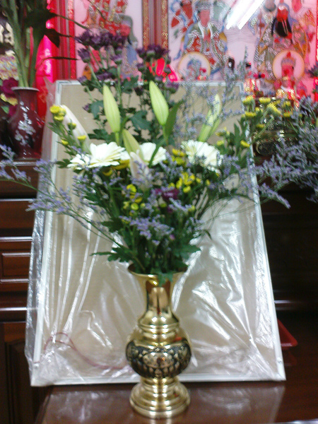 初九--007-媽咪的花間集-這是用拜天公多出來的花材插出的-繽紛花彩--02.jpg