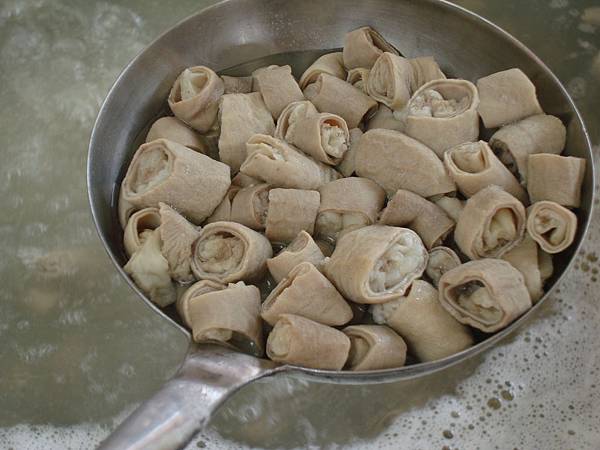 黑皮酥皮肉圓-養生四神湯-豬小腸煉煮