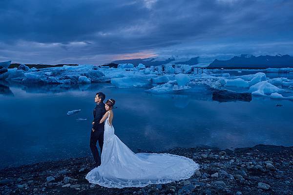 冰島海外婚紗 <東法Donfer團隊>給予我們一生難忘的夢幻