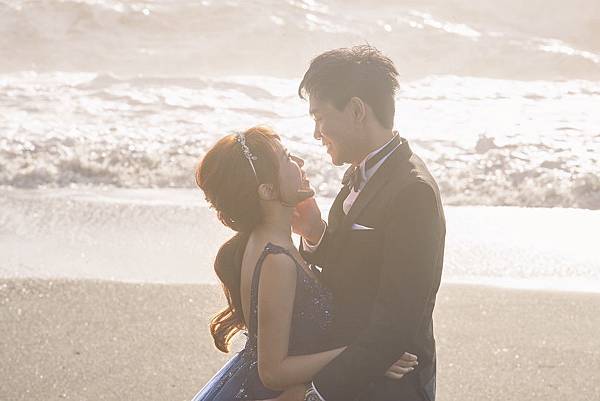 冰島海外婚紗 <東法Donfer團隊>給予我們一生難忘的夢幻