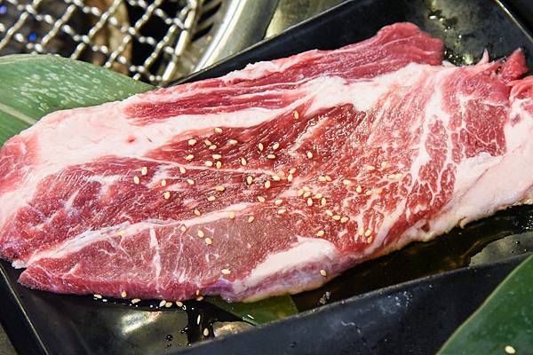 桃園美食夯匠日式無煙燒肉 燒肉吃到飽推薦 4.9高評分 超時