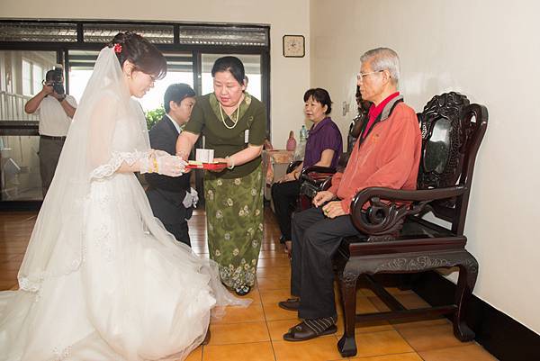 士鳴欣妤婚禮記錄縮圖 (125).jpg