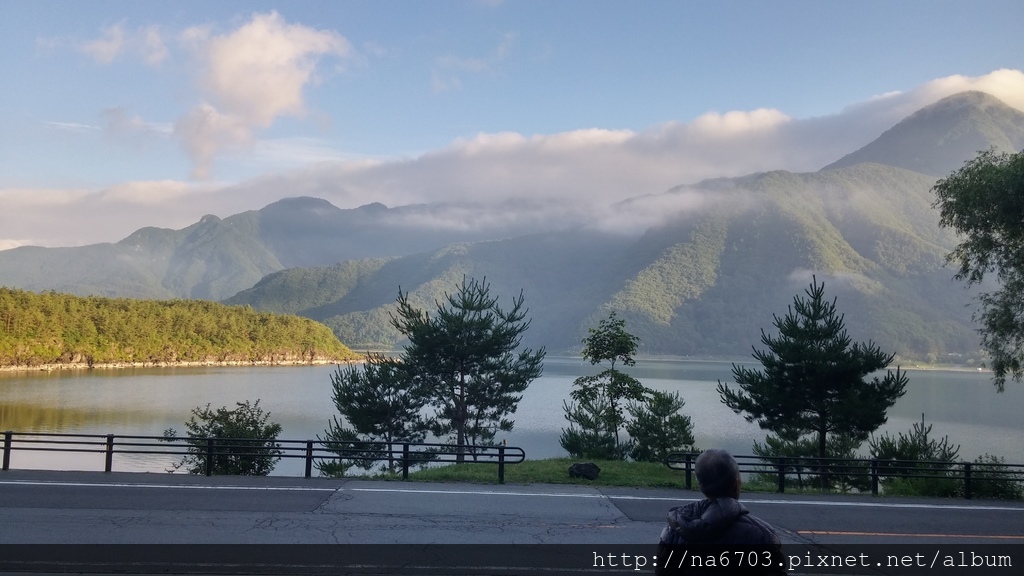 20170715_054137_HDR.jpg 20170715_054137_HDR.jpg