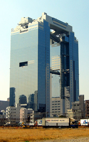 379px-Umeda_Sky_building_05