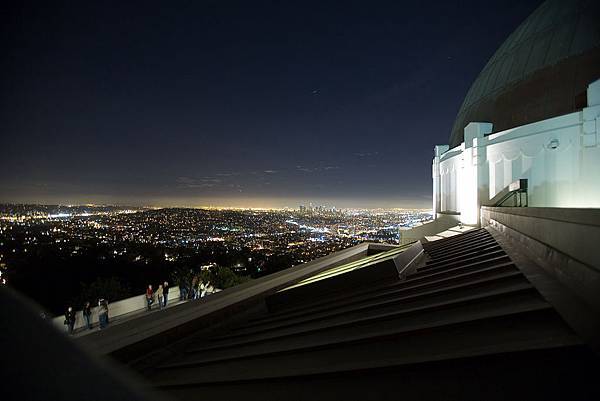 1024px-Griffithparkobservatory.jpg