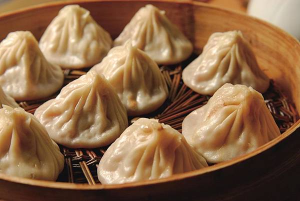 小籠包 灌湯包 生煎饅頭與膠東大包 包子之兵法 Benson The Teacher S Culinary Art Of War 鞭神老師之食之兵法 痞客邦 小籠包 灌湯包 生煎饅頭與膠東大包 包子之兵法 Benson The Teacher S Culinary Art Of War 鞭神老師之食之兵法 痞客邦
