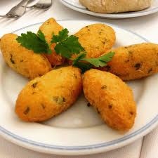 pastéis de bacalhau.jpg