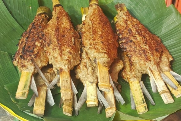 Sate bandeng.jpg