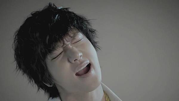 Super Junior 슈퍼주니어_Mr.Simple_MUSICVIDEO[23-21-31].jpg