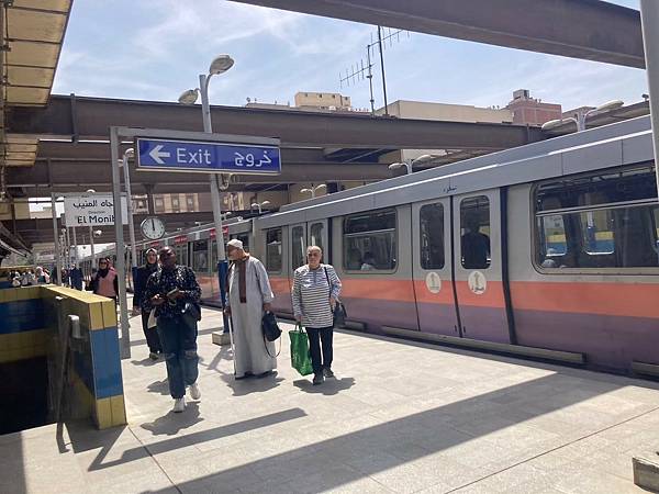 LINE_ALBUM_20240331401-埃及Giza _Ting 隨手拍_250323_11.jpg LINE_ALBUM_20240331401-埃及Giza _Ting 隨手拍_250323_11.jpg