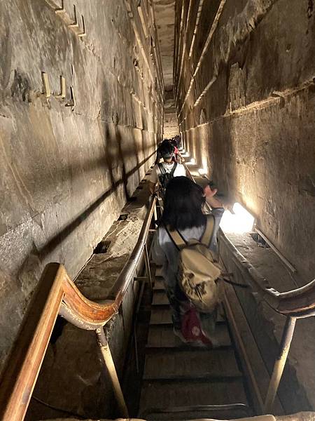 LINE_ALBUM_20240331401-埃及Giza _Ting 隨手拍_250323_30.jpg LINE_ALBUM_20240331401-埃及Giza _Ting 隨手拍_250323_30.jpg