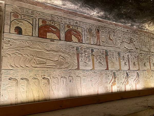 LINE_ALBUM_20240331401-埃及Giza _Ting 隨手拍_250323_46.jpg LINE_ALBUM_20240331401-埃及Giza _Ting 隨手拍_250323_46.jpg