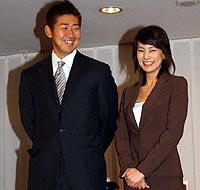 松阪跟老婆